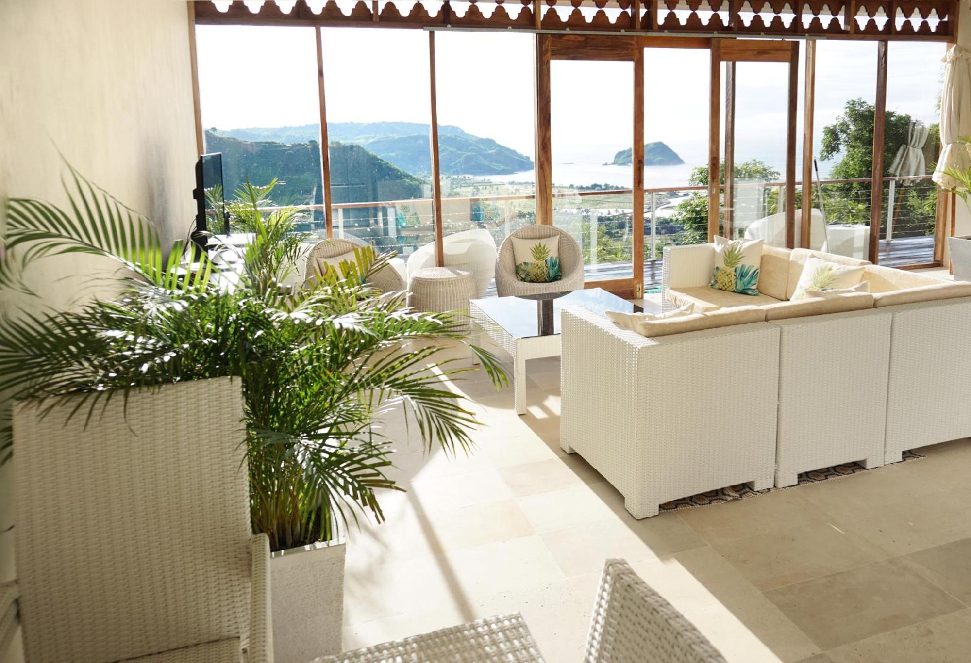 Villa Atas Pelangi Kuta  Zewnętrze zdjęcie